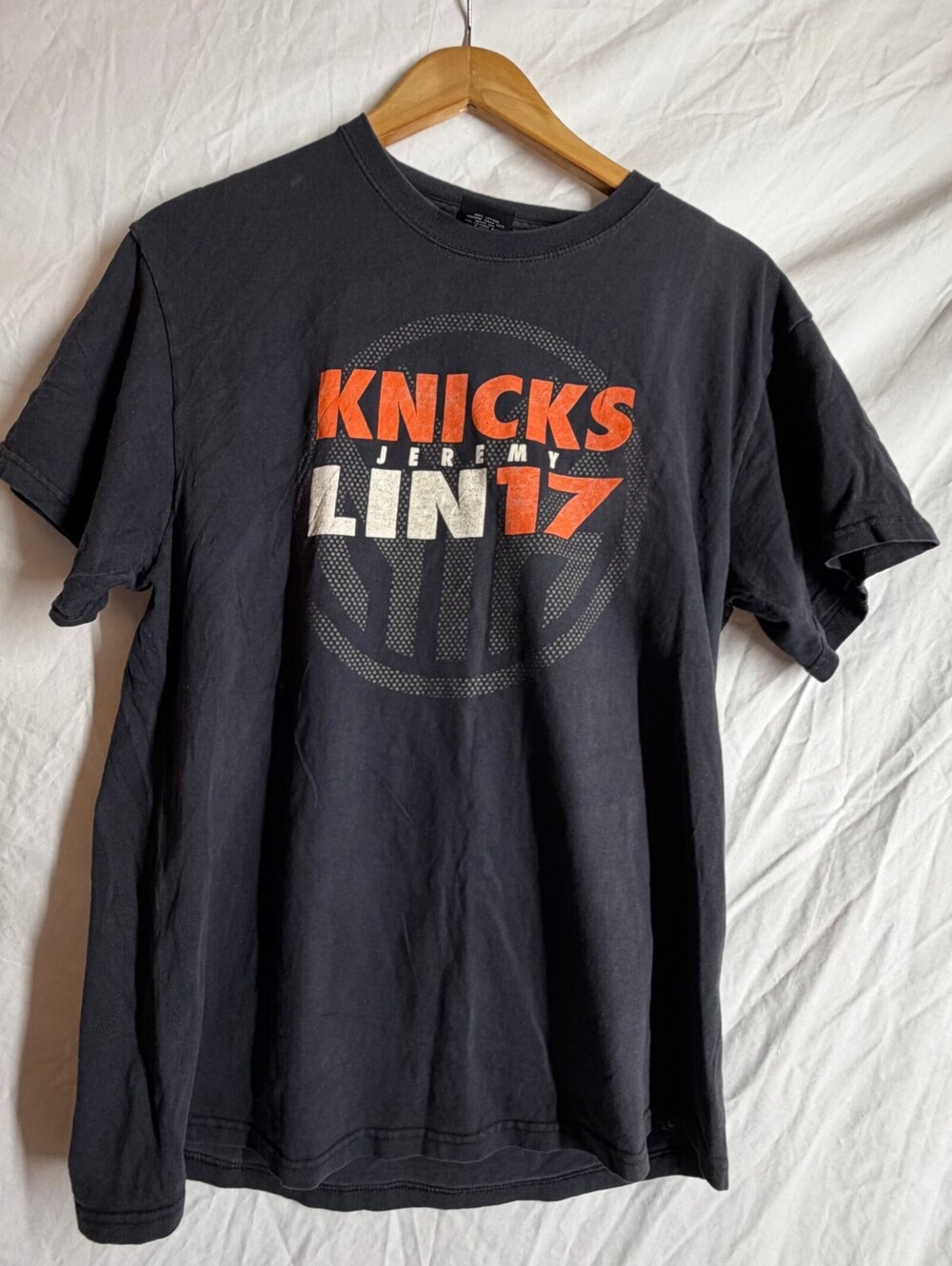Vintage Jeremy Lin Linsanity NY Knicks UNK NBA T-Shirt Basketball Layup Graphic